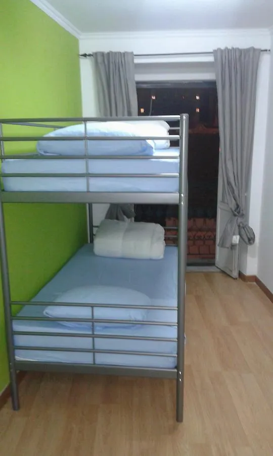 Hostel Lisbon Knock Hotel